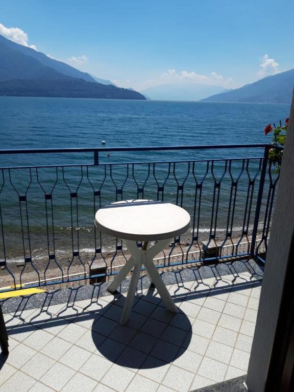Residence Leggeri Apartments Domaso Exterior foto